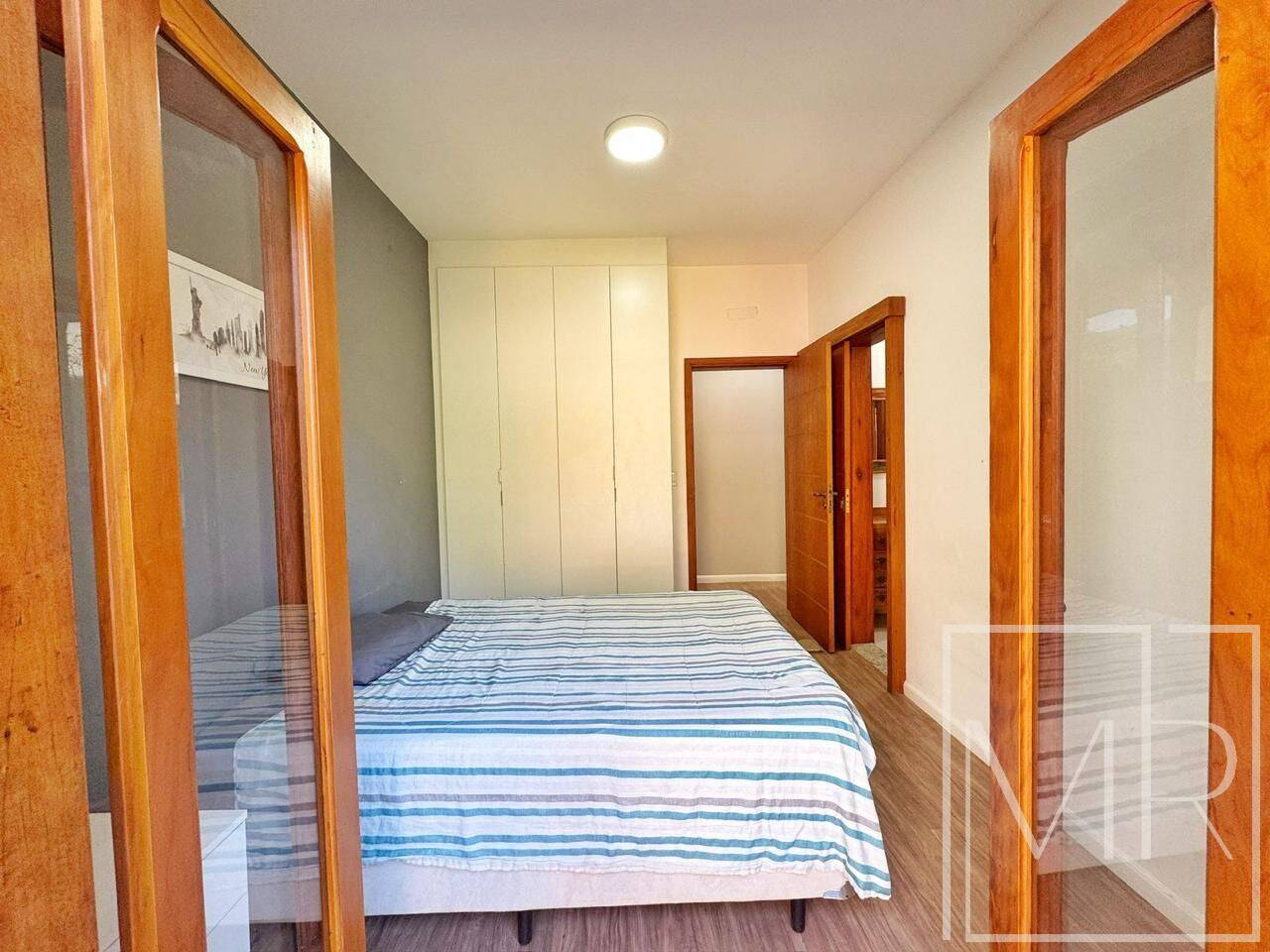 Casa, 3 quartos, 233 m² - Foto 10