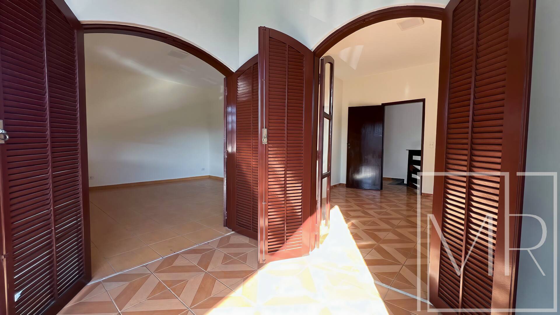 Casa, 4 quartos, 340 m² - Foto 24