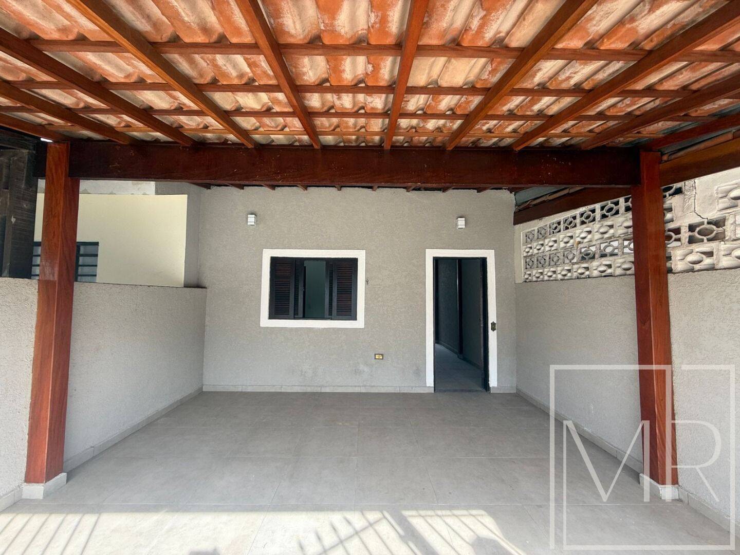 Casa, 2 quartos, 92 m² - Foto 1