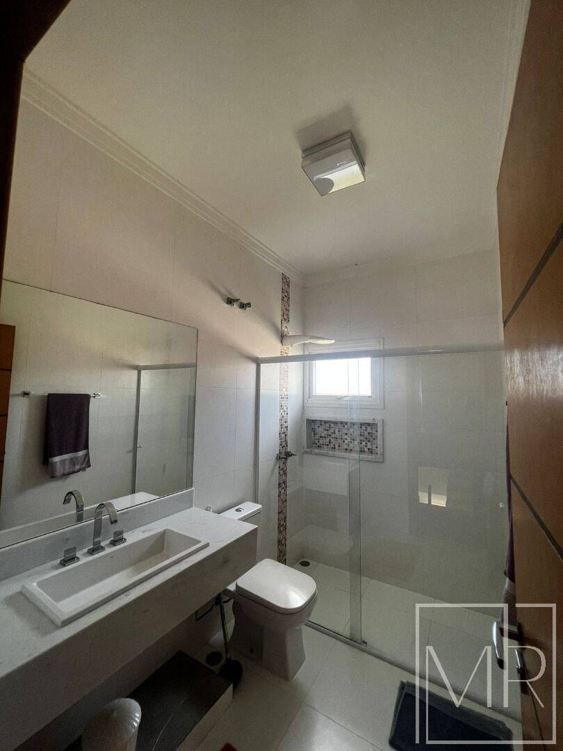 Casa, 3 quartos, 252 m² - Foto 9