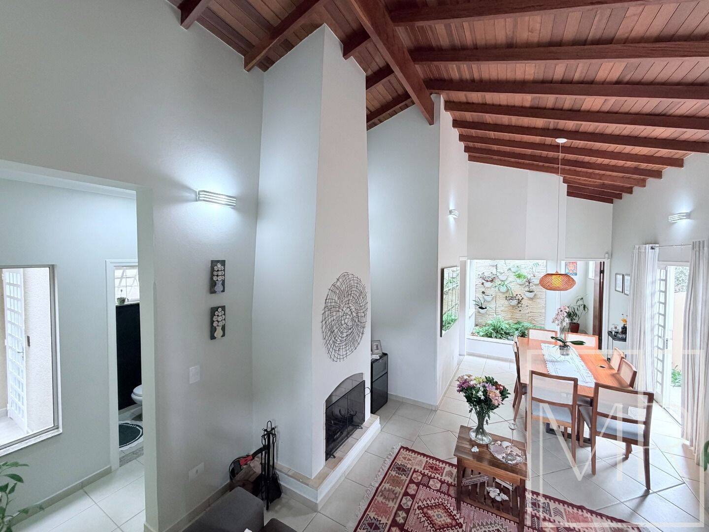 Casa, 3 quartos, 250 m² - Foto 4