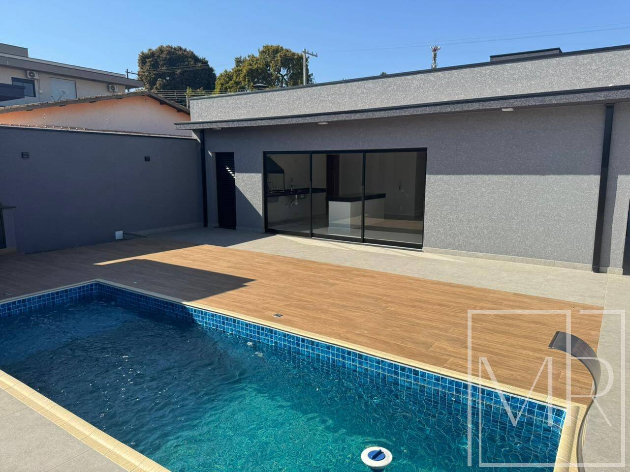 Casa, 4 quartos, 170 m² - Foto 1