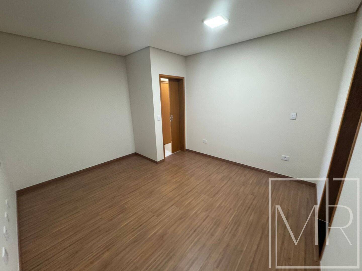 Casa, 4 quartos, 170 m² - Foto 7