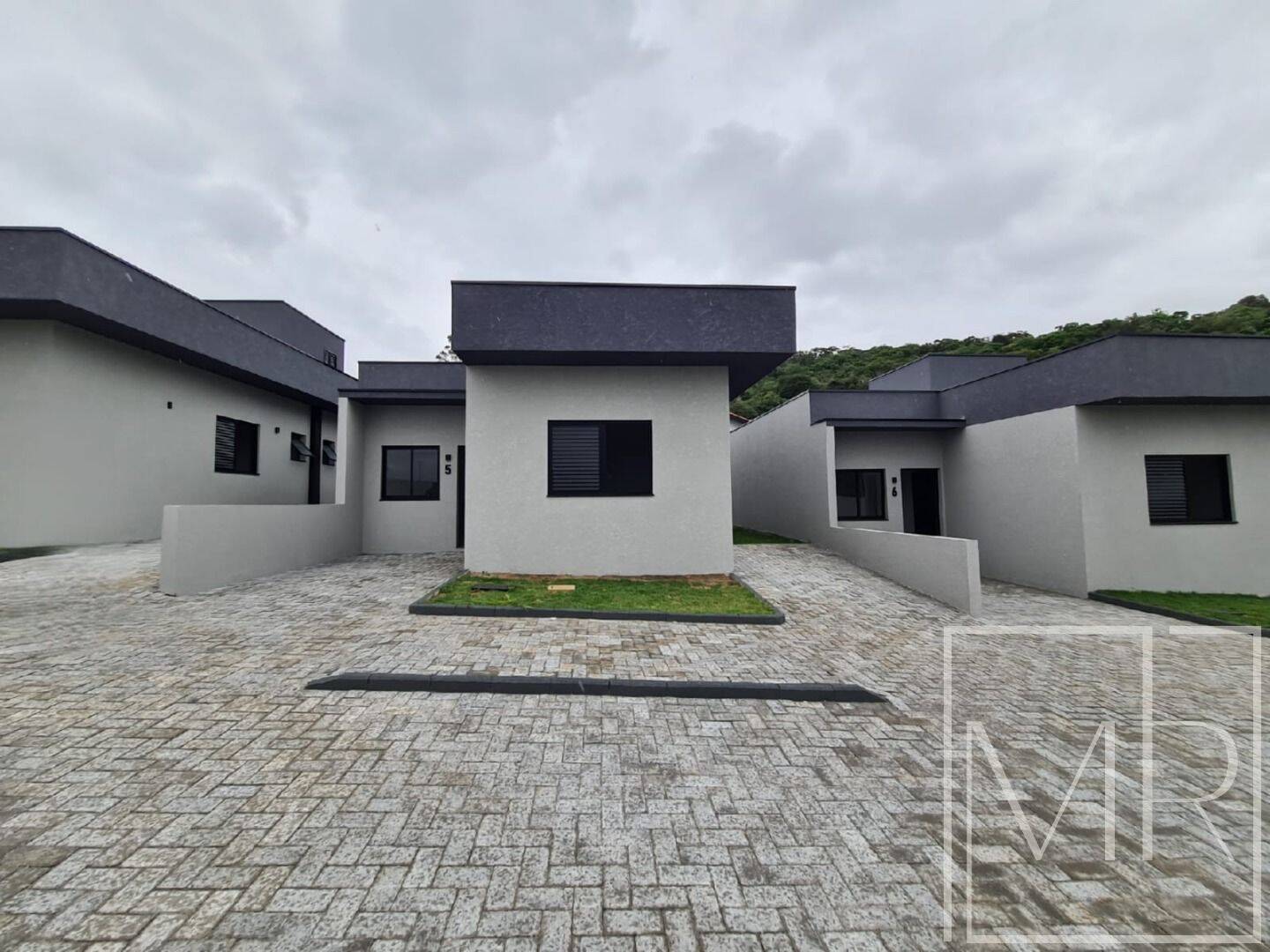 Casa, 3 quartos, 70 m² - Foto 2