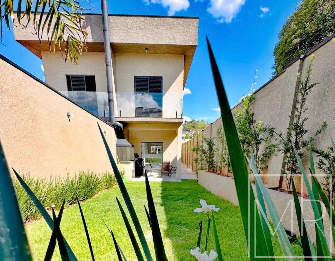Casa, 3 quartos, 122 m² - Foto 1