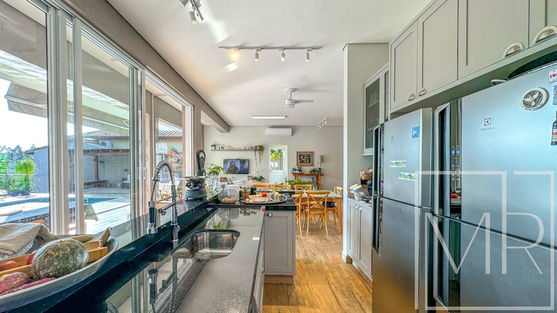 Casa, 3 quartos, 238 m² - Foto 22