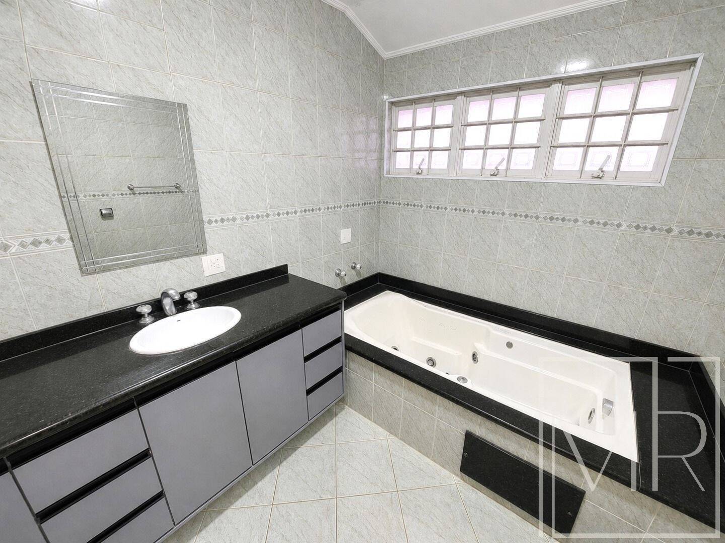 Casa, 3 quartos, 285 m² - Foto 31