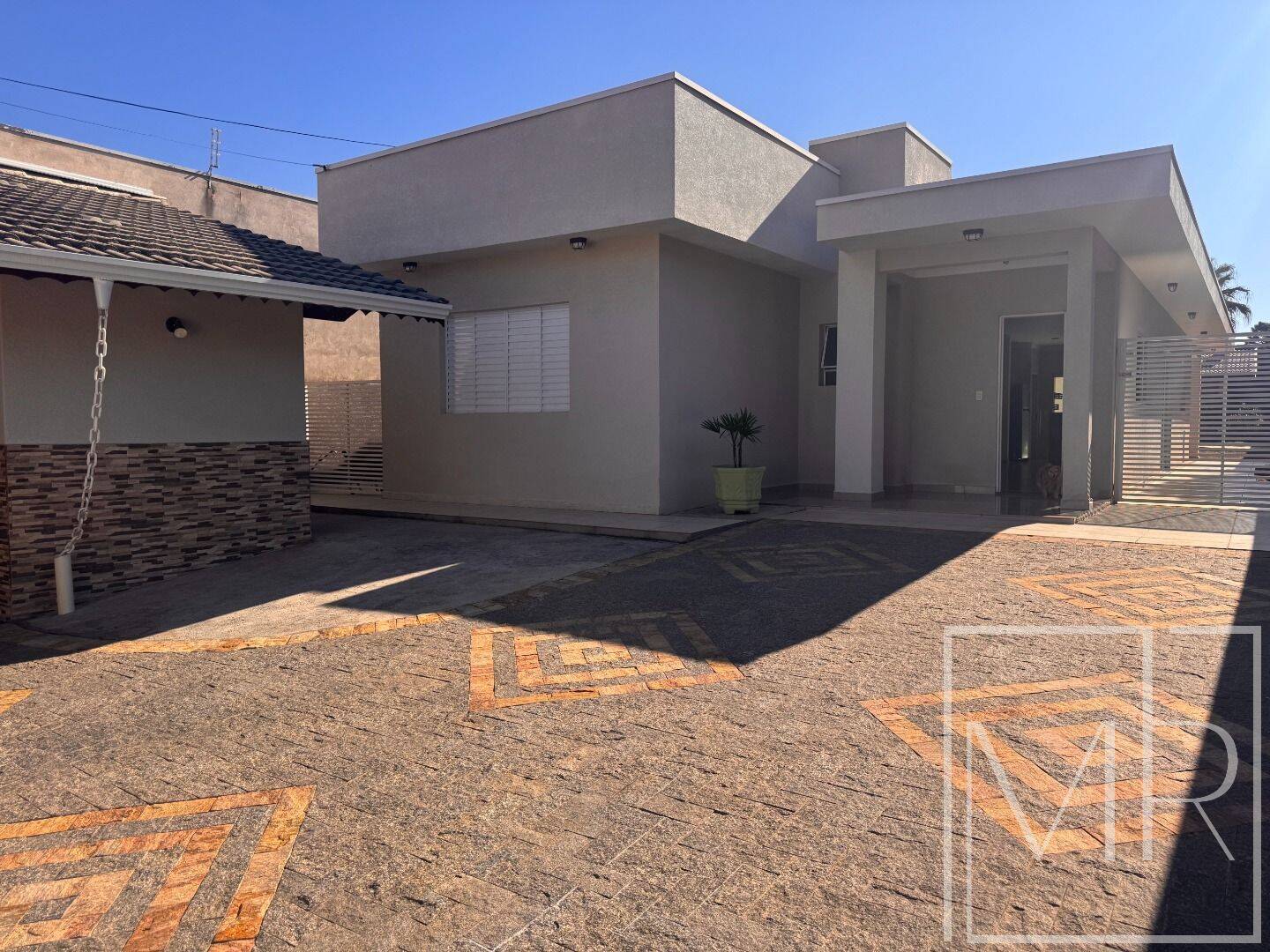 Casa, 3 quartos, 258 m² - Foto 8