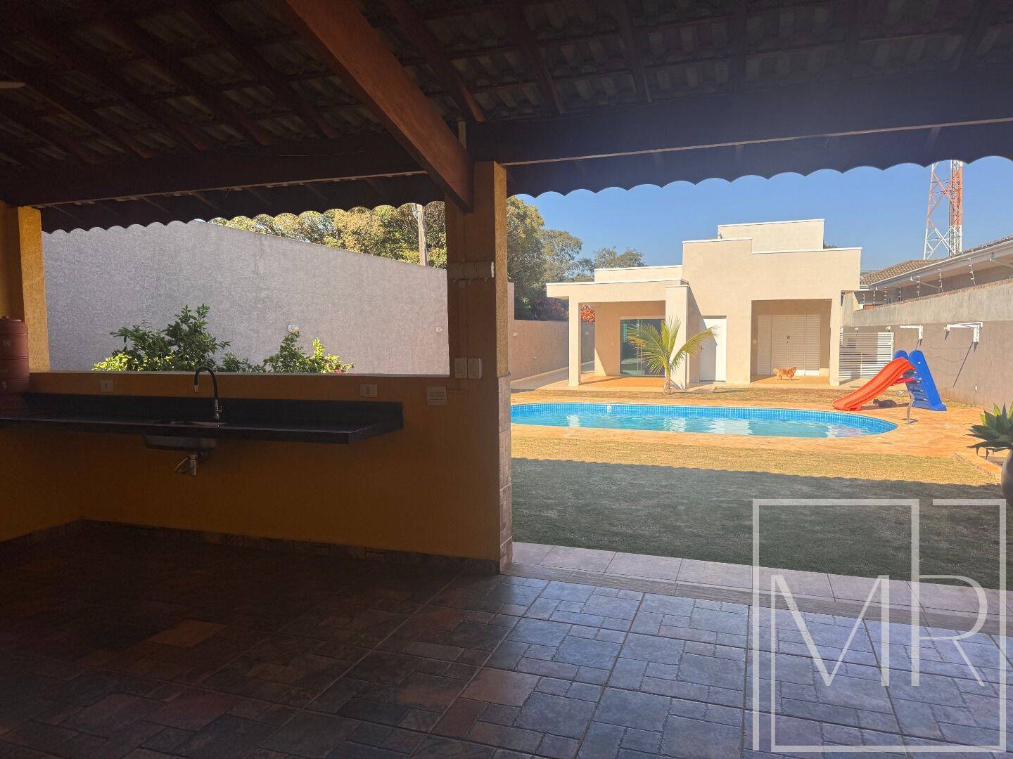 Casa, 3 quartos, 258 m² - Foto 3