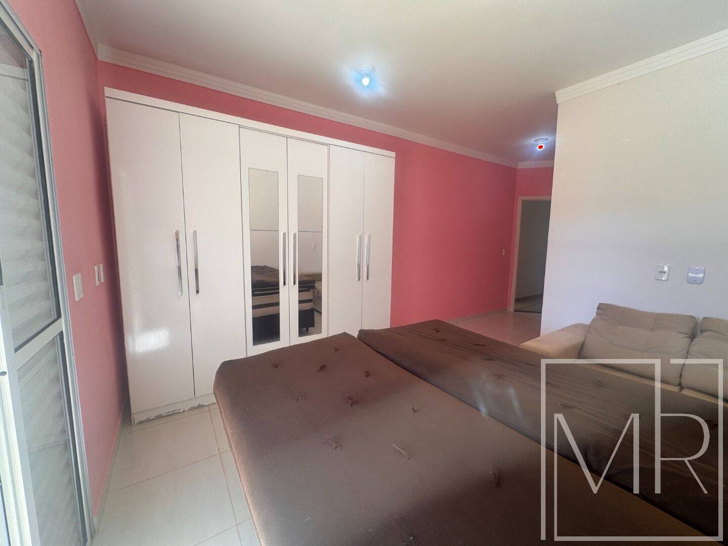 Casa, 3 quartos, 258 m² - Foto 24