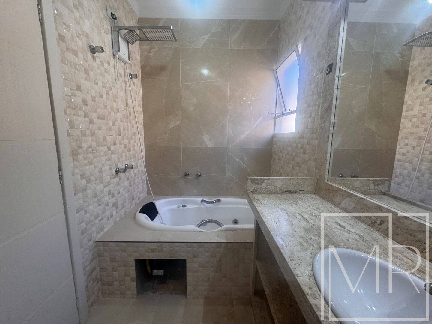 Casa, 3 quartos, 258 m² - Foto 25