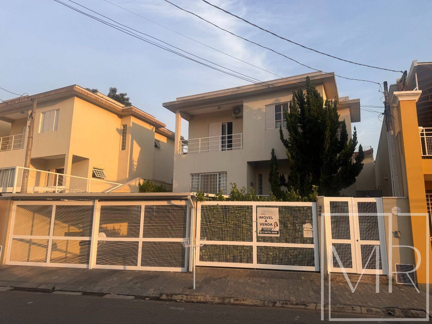 Casa, 3 quartos, 125 m² - Foto 1