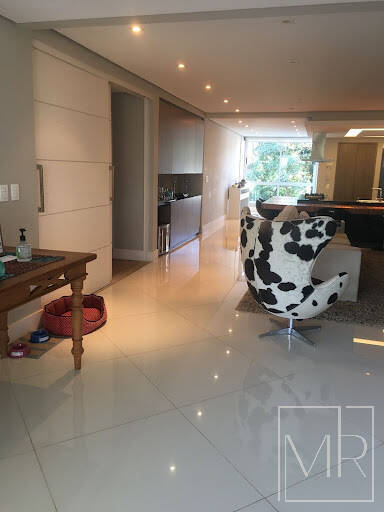 Apartamento, 3 quartos, 198 m² - Foto 9