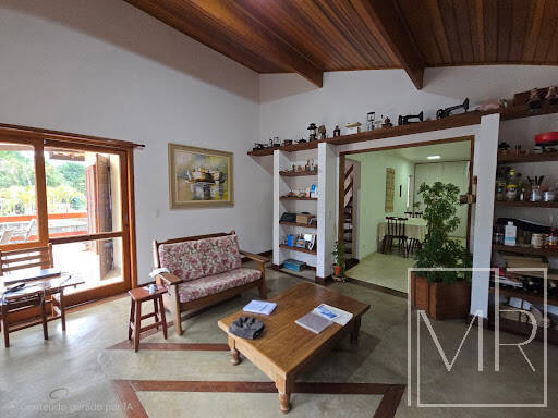 Casa, 3 quartos, 210 m² - Foto 1
