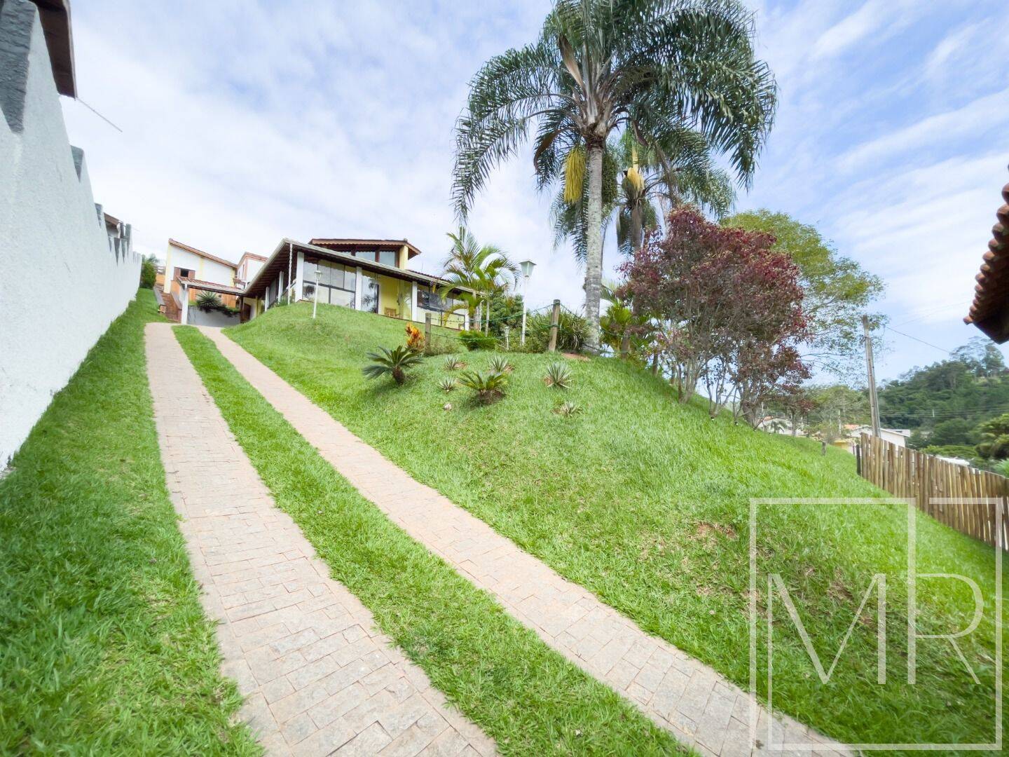 Casa, 4 quartos, 265 m² - Foto 8