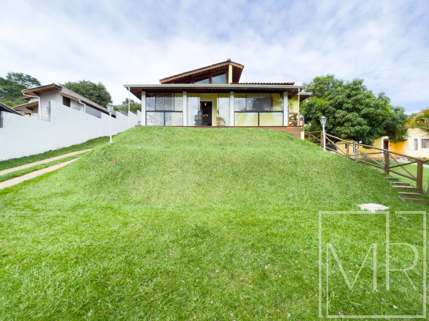 Casa, 4 quartos, 265 m² - Foto 9