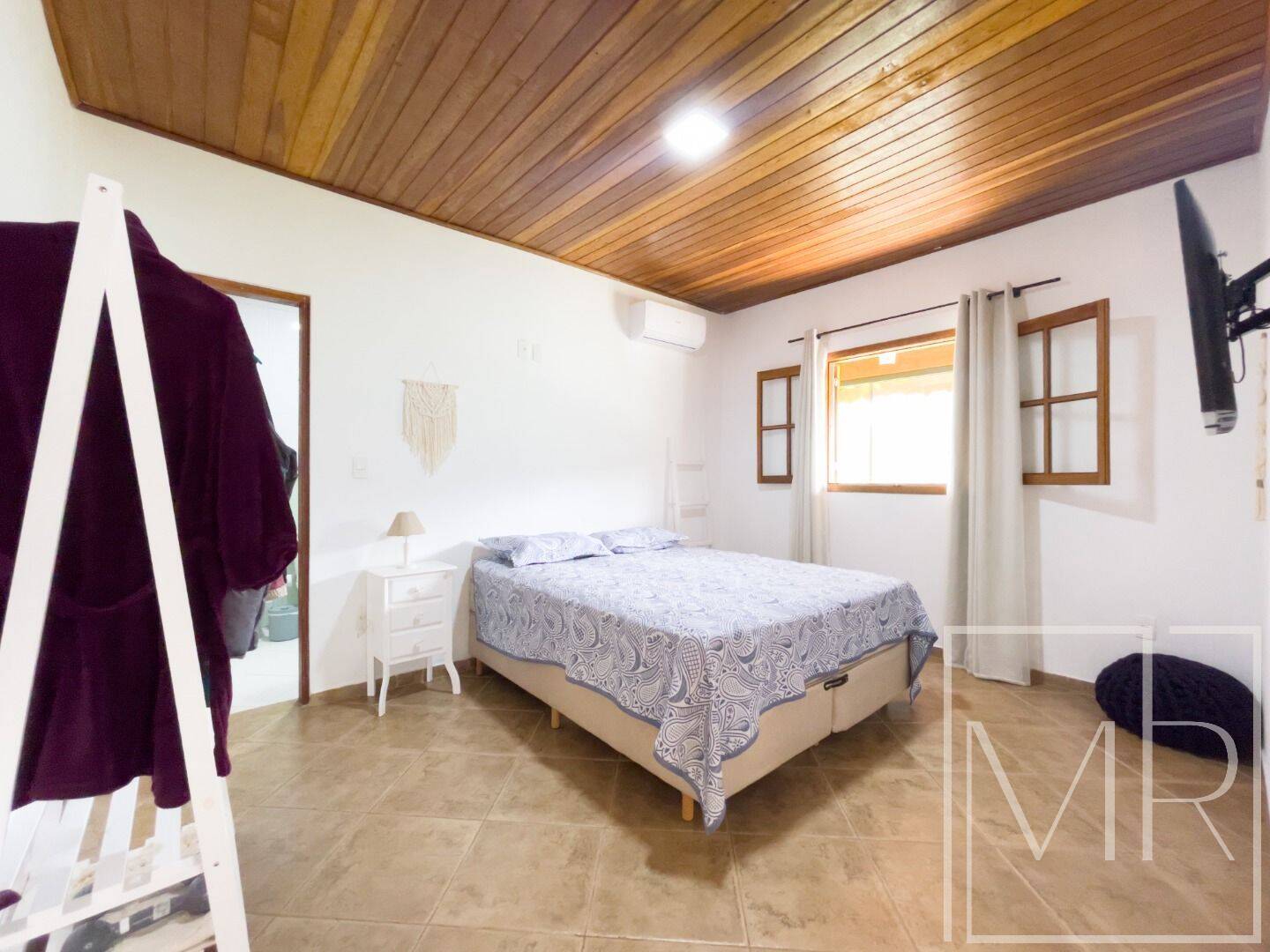 Casa, 4 quartos, 265 m² - Foto 19