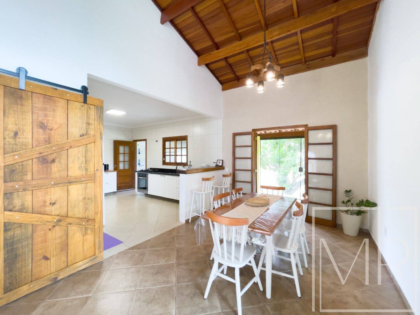 Casa, 4 quartos, 265 m² - Foto 32