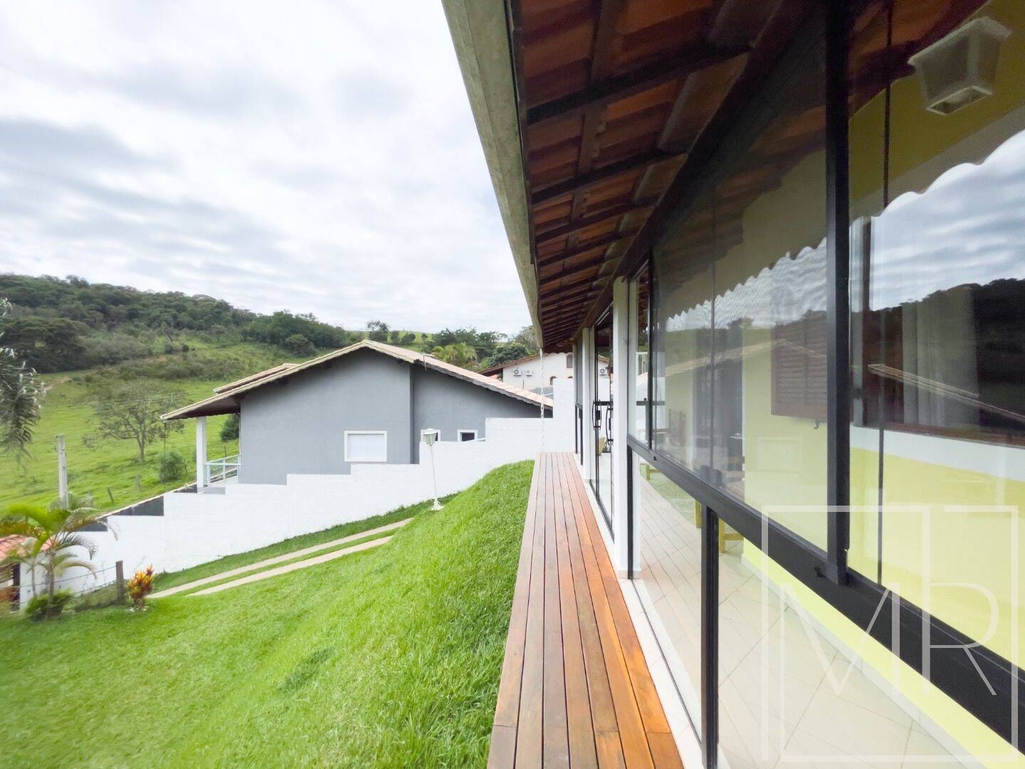 Casa, 4 quartos, 265 m² - Foto 37