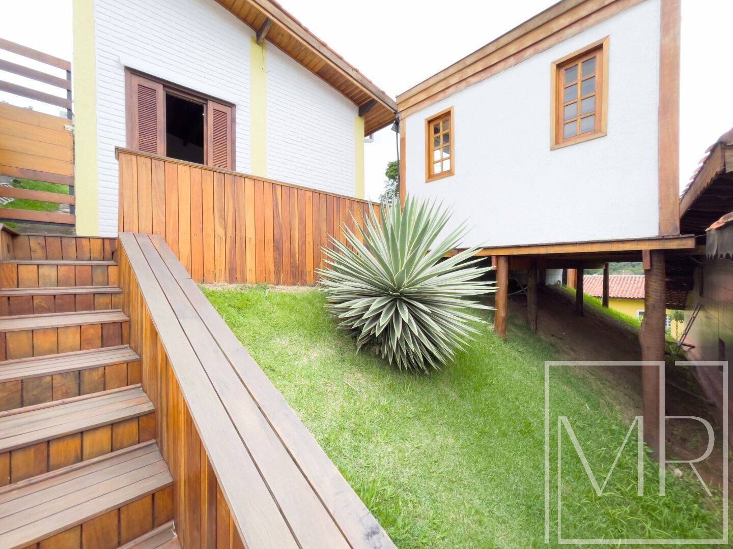 Casa, 4 quartos, 265 m² - Foto 47