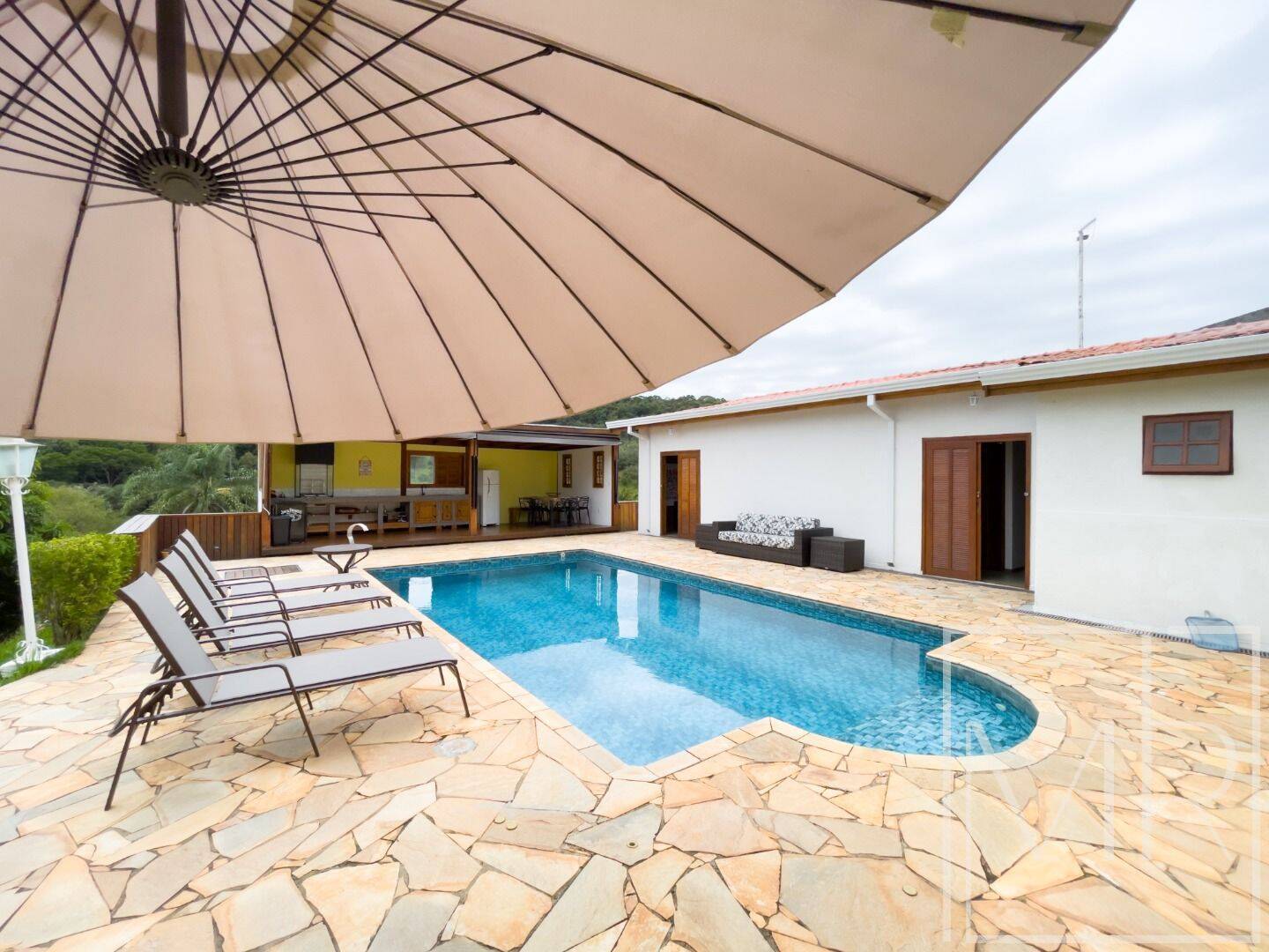 Casa, 4 quartos, 265 m² - Foto 54