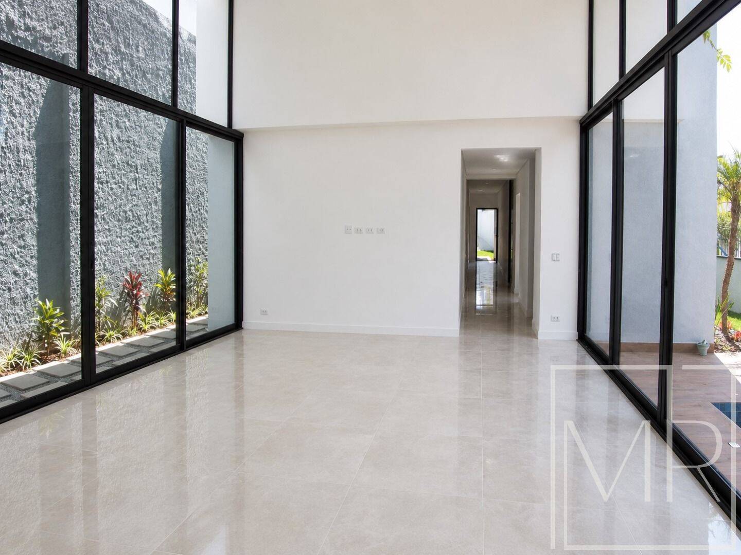 Casa, 3 quartos, 230 m² - Foto 2