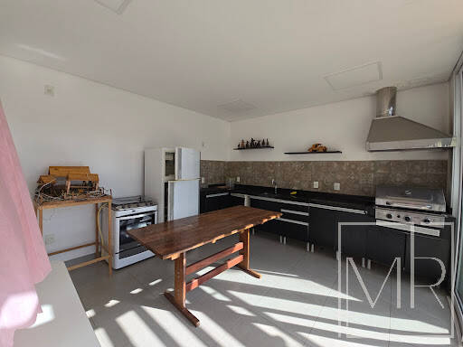 Casa, 3 quartos, 245 m² - Foto 2