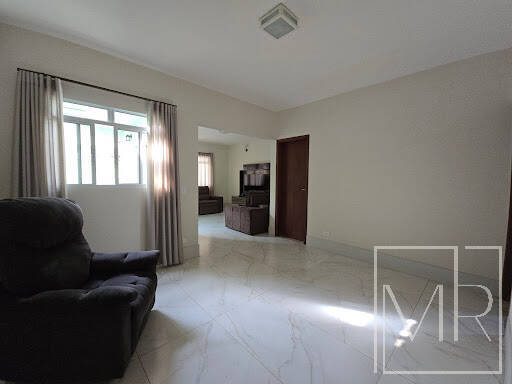 Casa, 3 quartos, 245 m² - Foto 7