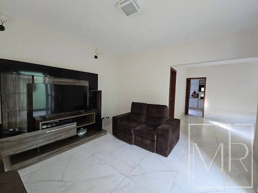 Casa, 3 quartos, 245 m² - Foto 9