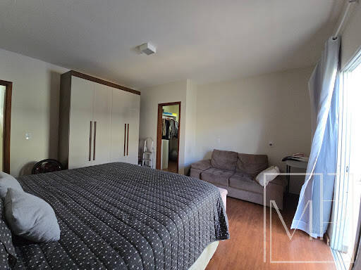 Casa, 3 quartos, 245 m² - Foto 16
