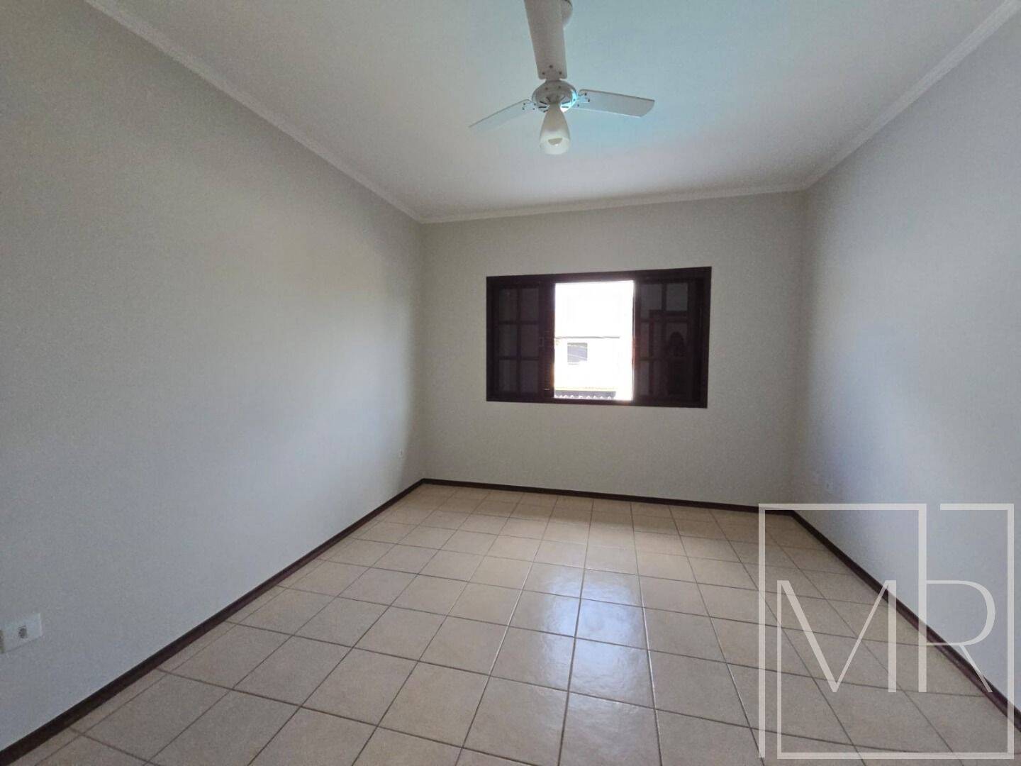 Casa, 4 quartos, 375 m² - Foto 22