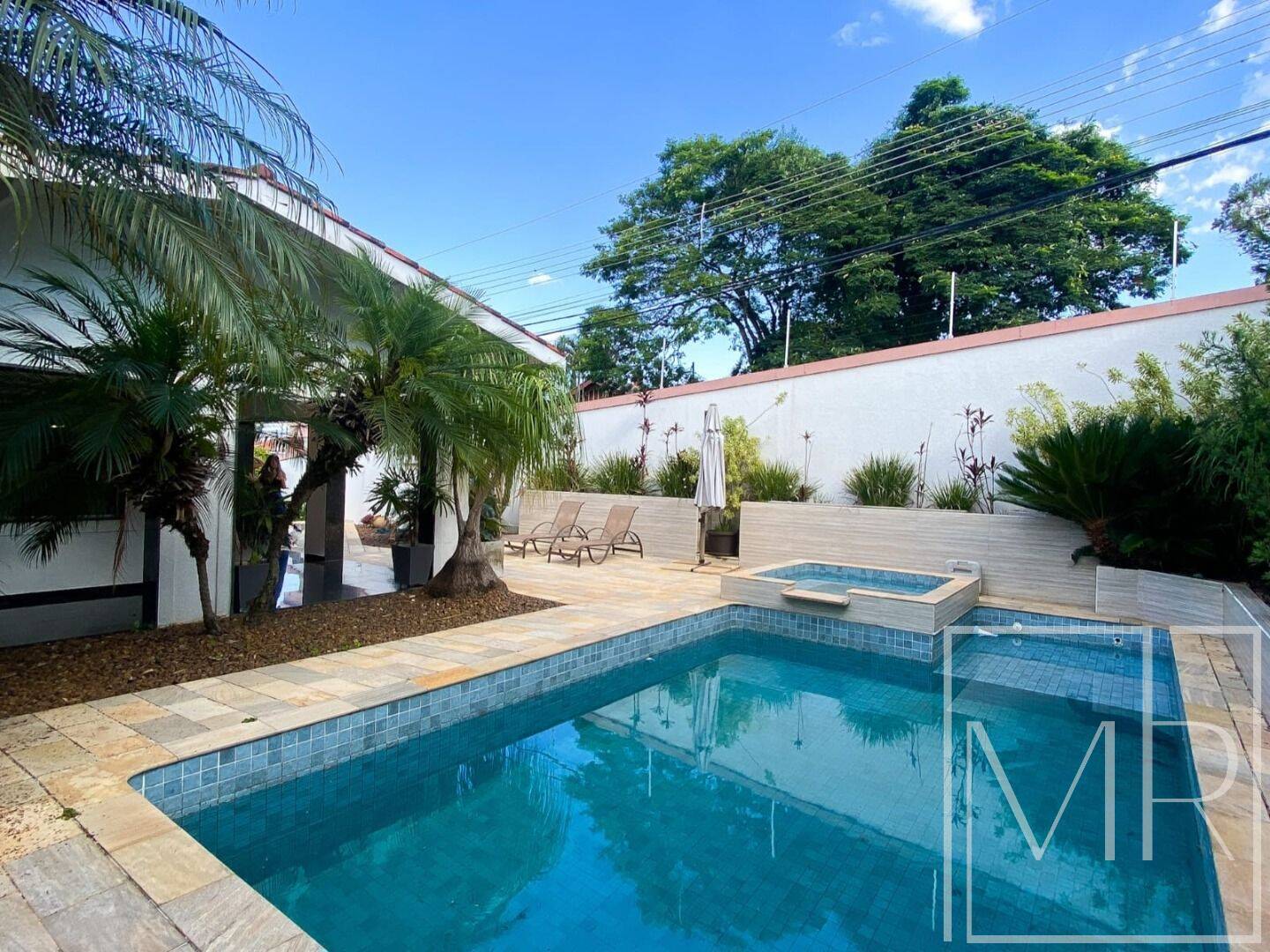 Casa, 3 quartos, 407 m² - Foto 1