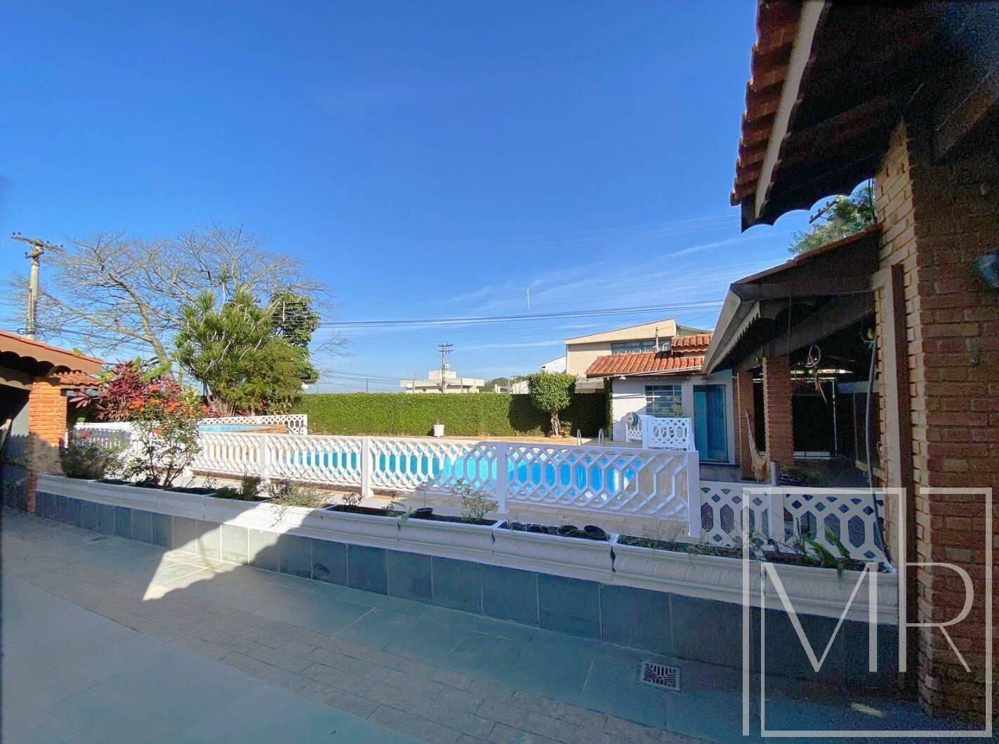 Casa, 3 quartos, 307 m² - Foto 4