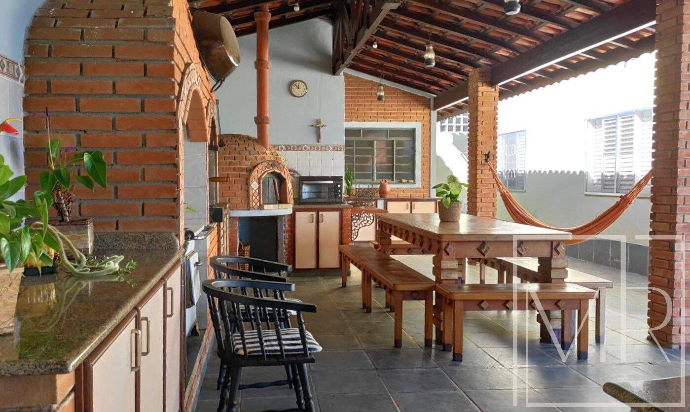 Casa, 3 quartos, 307 m² - Foto 9