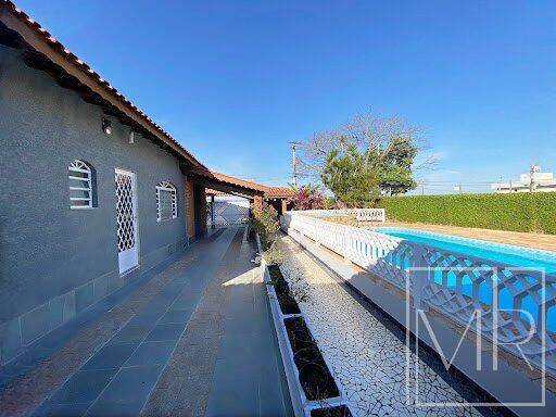Casa, 3 quartos, 307 m² - Foto 1