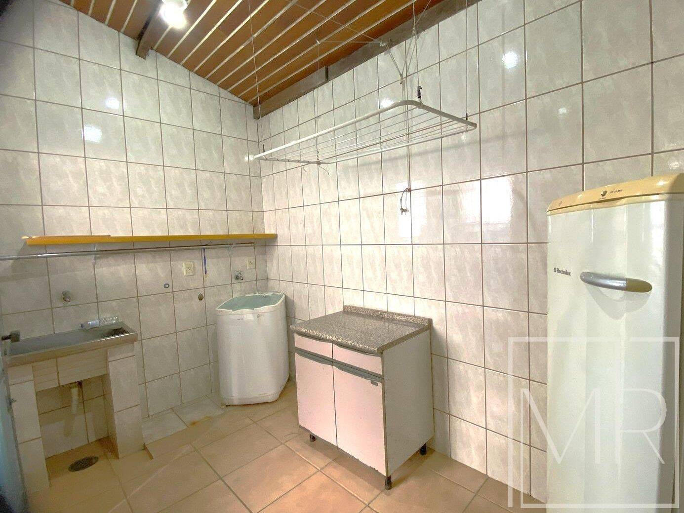 Casa, 3 quartos, 307 m² - Foto 26