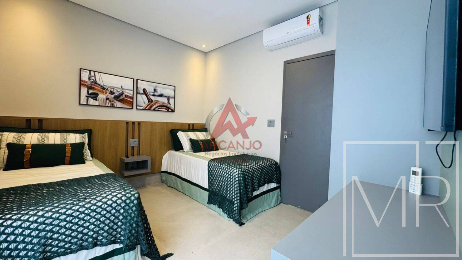 Casa, 6 quartos, 334 m² - Foto 11