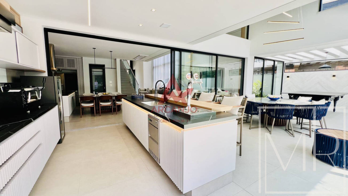 Casa, 6 quartos, 556 m² - Foto 38
