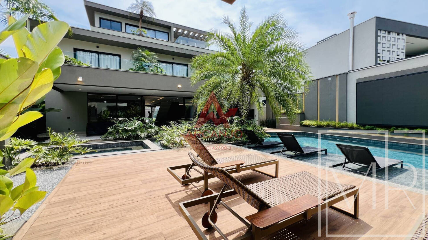 Casa, 7 quartos, 739 m² - Foto 2