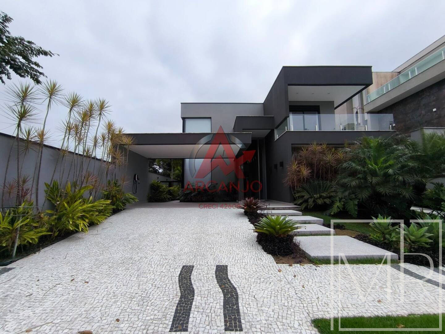 Casa, 6 quartos, 492 m² - Foto 1