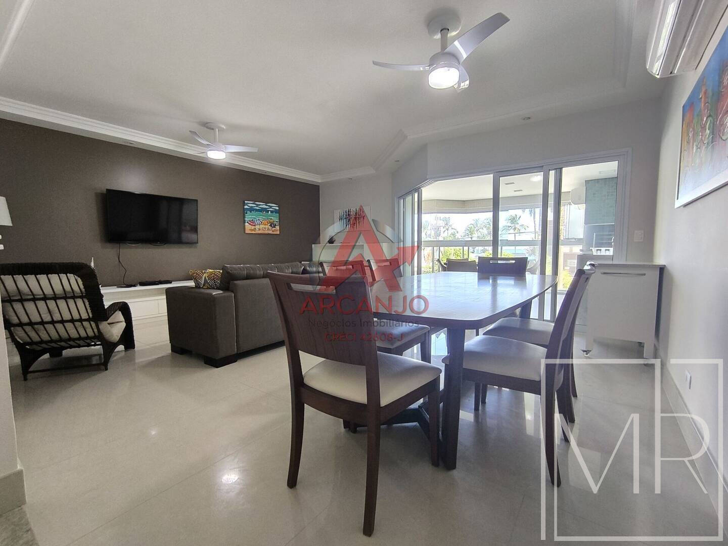 Apartamento, 3 quartos, 170 m² - Foto 1