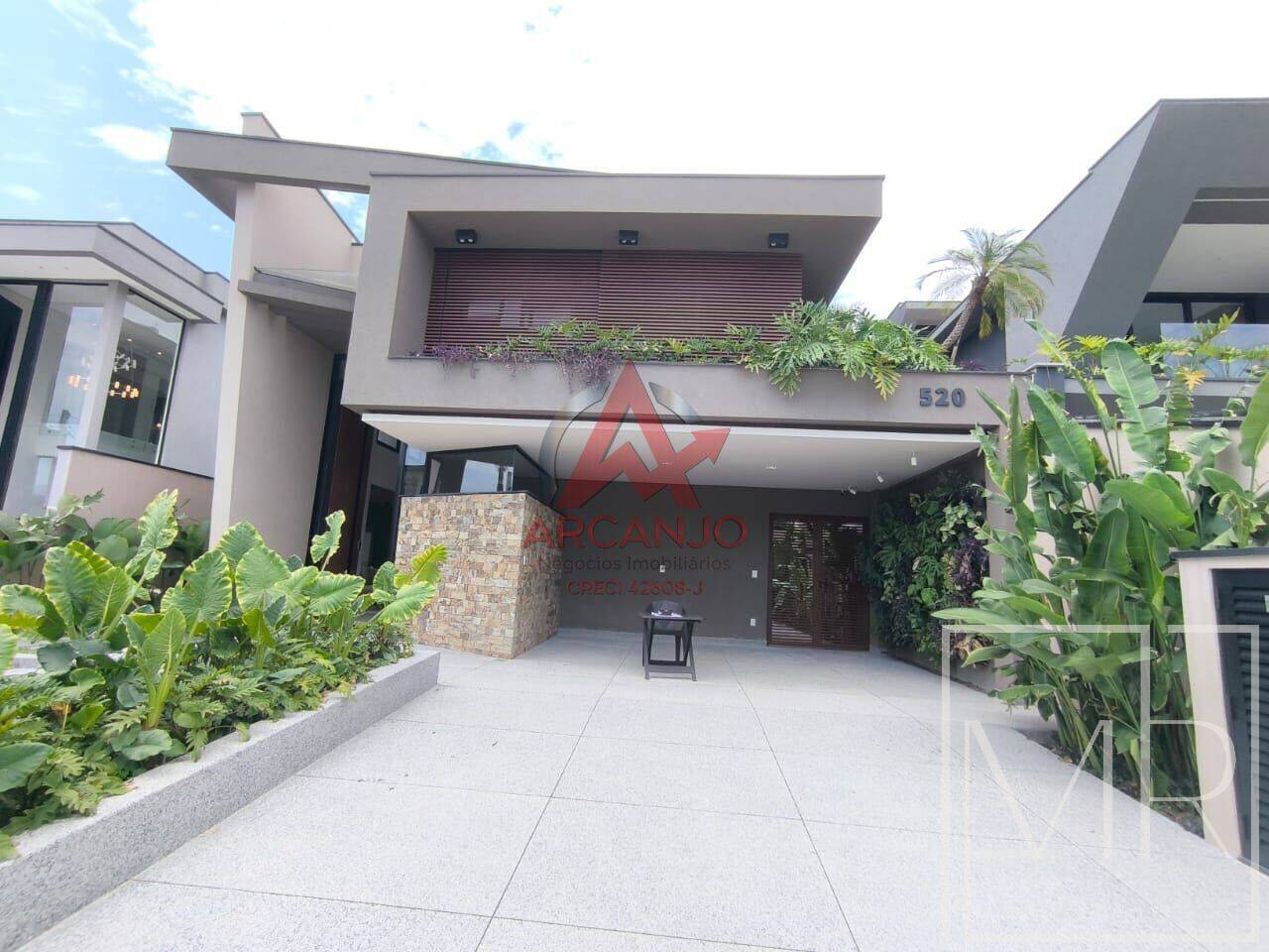 Casa, 5 quartos, 475 m² - Foto 1