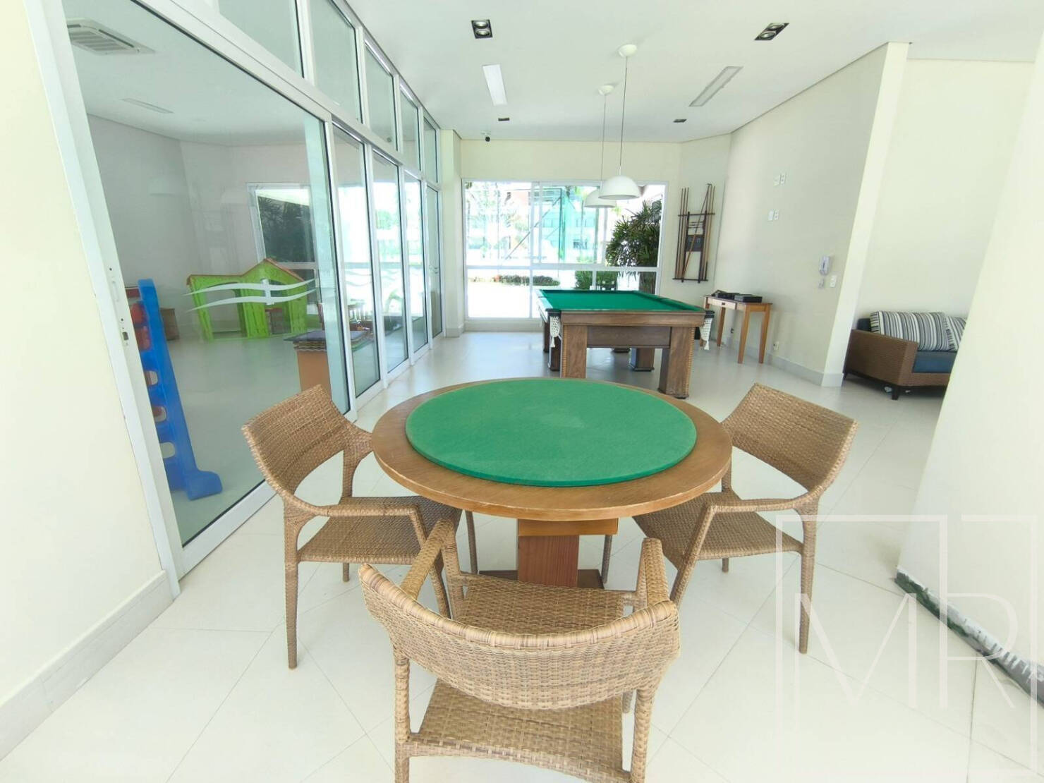 Cobertura, 4 quartos, 347 m² - Foto 37