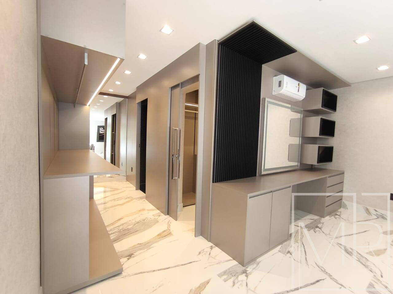 Casa, 6 quartos, 550 m² - Foto 31