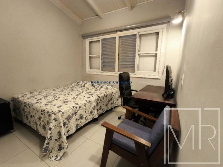 Casa, 3 quartos, 267 m² - Foto 27