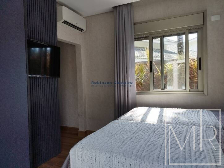 Casa, 6 quartos, 327 m² - Foto 7