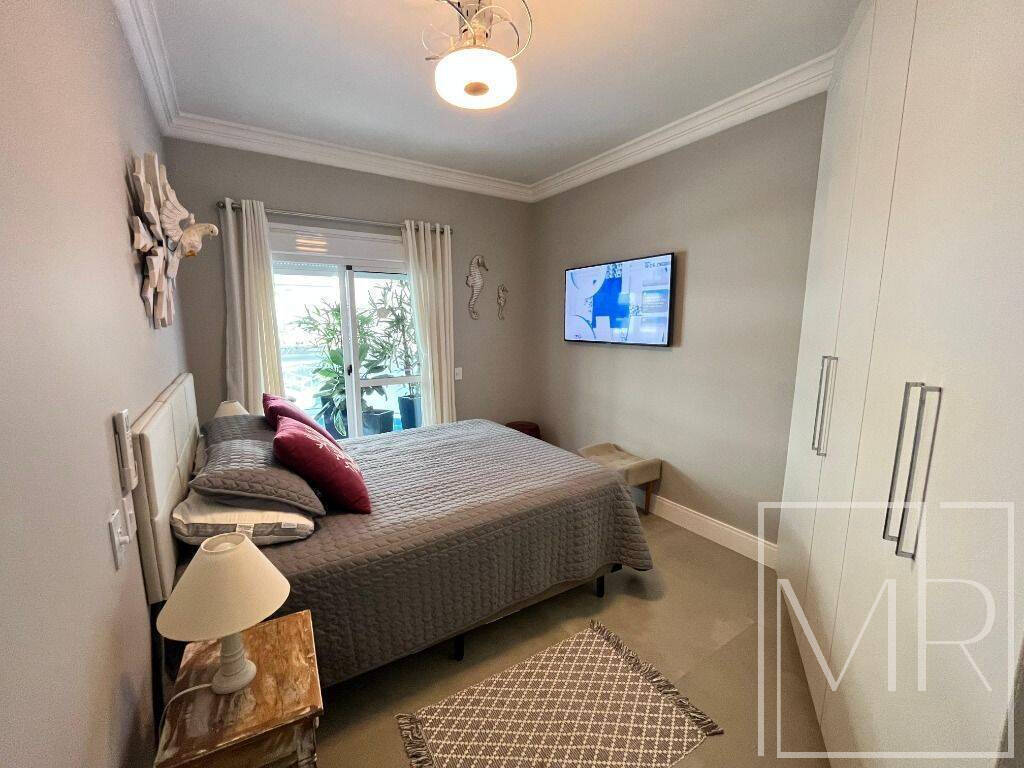Apartamento, 3 quartos, 215 m² - Foto 11