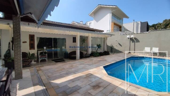 Casa, 4 quartos, 209 m² - Foto 1