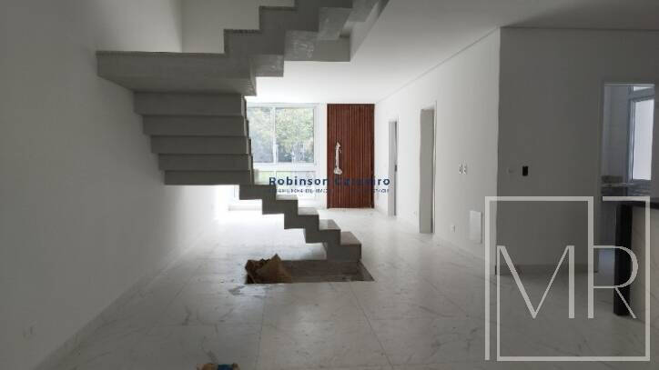 Casa, 6 quartos, 310 m² - Foto 1