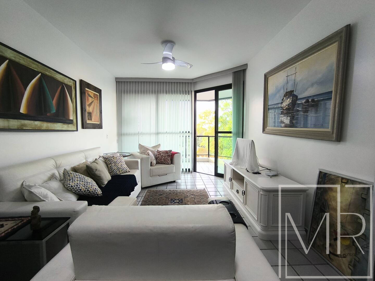 Cobertura, 3 quartos, 227 m² - Foto 2